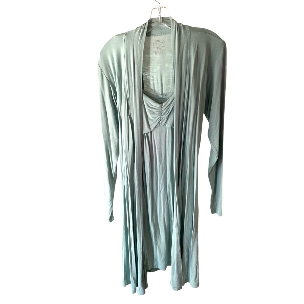 Dreamscapes Light Green Cozy af robe and nightgown
Robe M/L
Gown M
